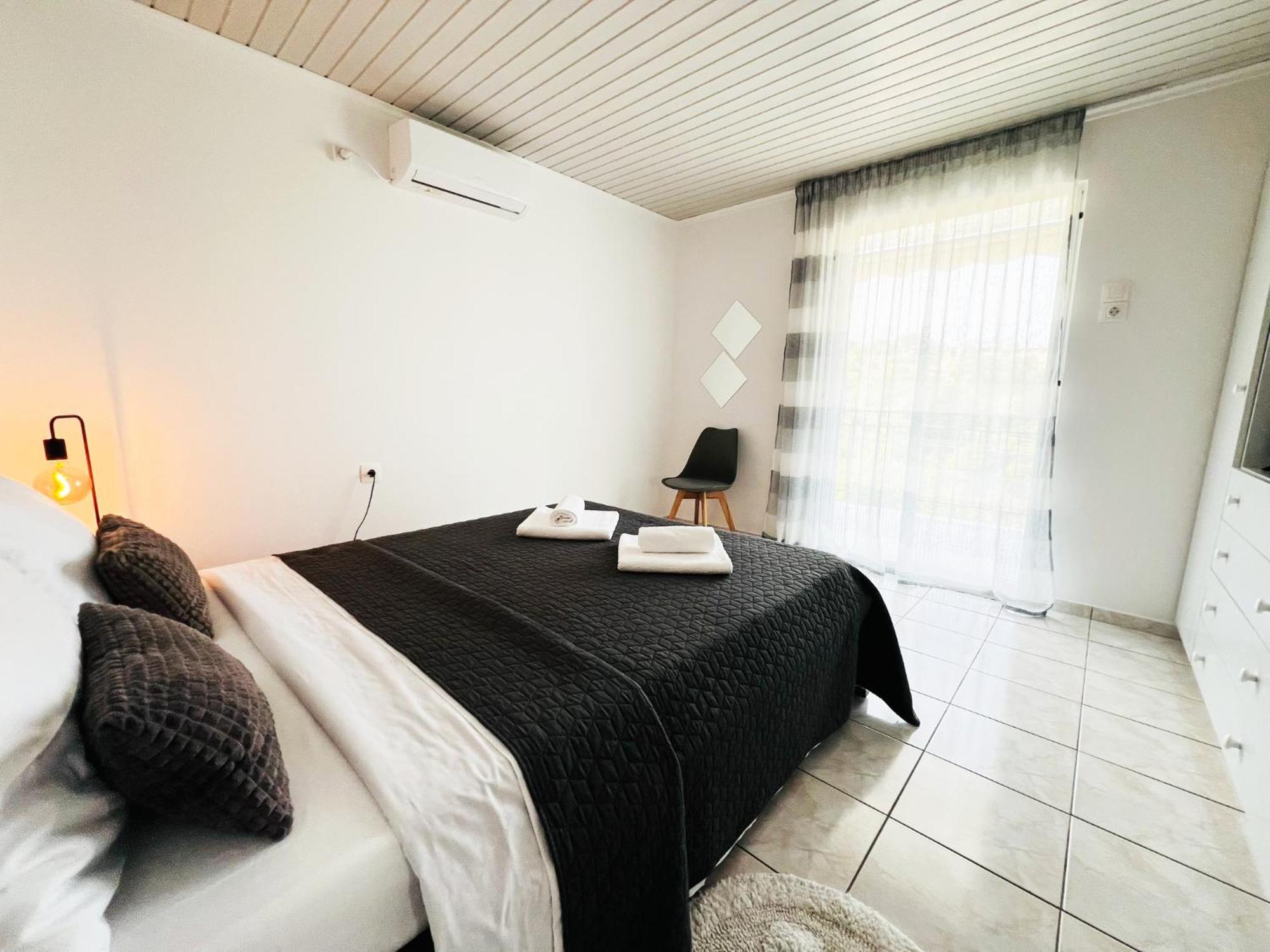 Oceanus Summer House Đảo Đảo Salamis Ngoại thất bức ảnh